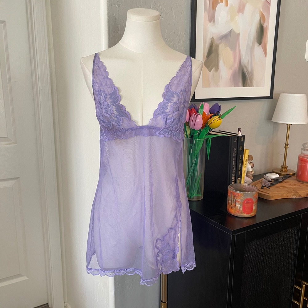 Victoria's Secret Babydoll Chemise Women M Purple Excellent Lace Mesh Silk Trim